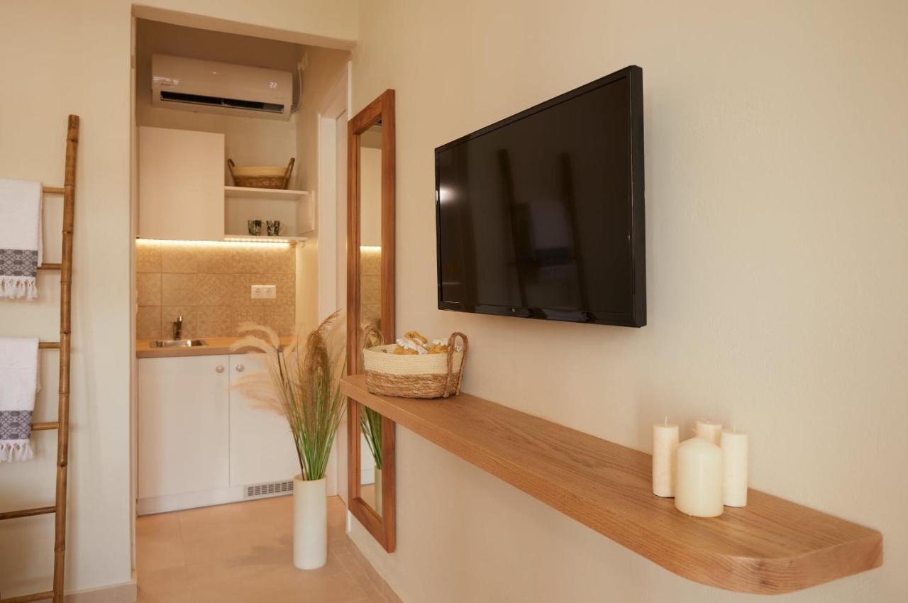 Spiliada Boutique Studios Баці Екстер'єр фото