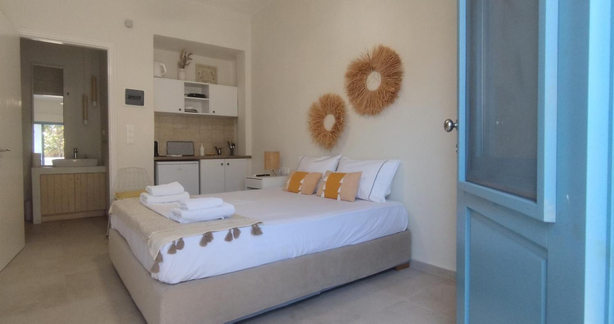 Spiliada Boutique Studios Баці Екстер'єр фото